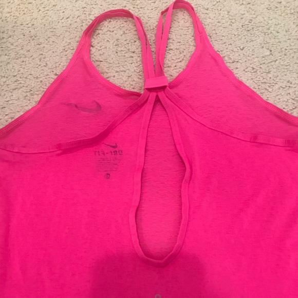 Pink women’s Nike activewear tank top - Picture 4 of 4